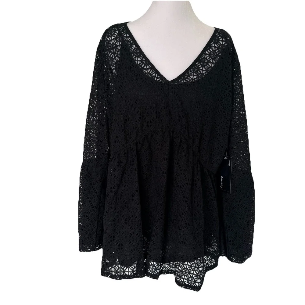 NWT Crochet Lace Blouse 1X Black Sheer Boho Festival Bell Sleeve Top Stretch - Picture 2 of 13